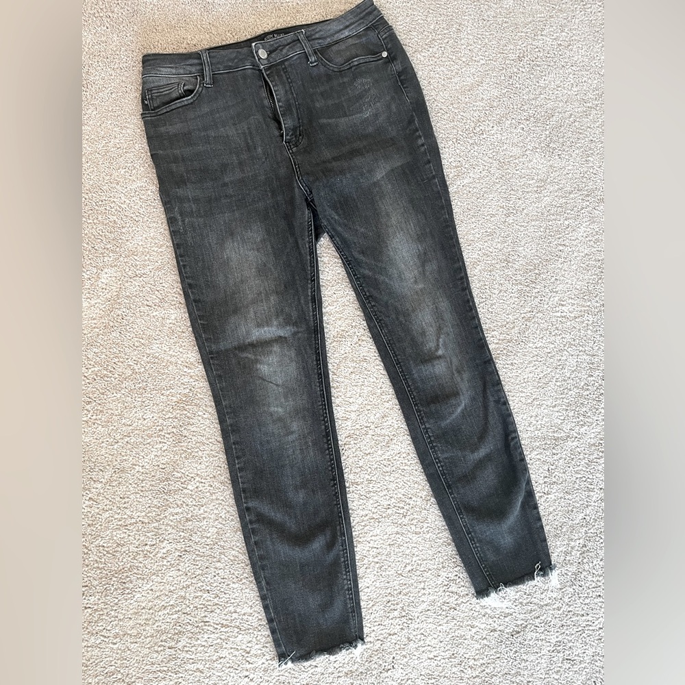 Judy Blue - Black Skinny Fit size 13/30